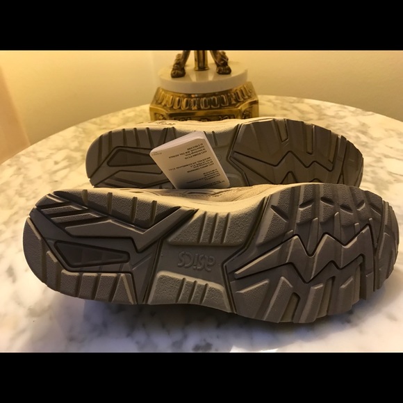 ASICS Gel - Picture 4 of 6